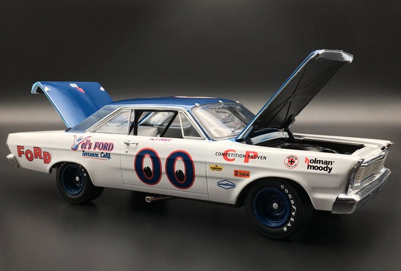 AJ Foyt Univ of Racing 1/24th 1965 Ford Galaxy Diecast - Click Image to Close