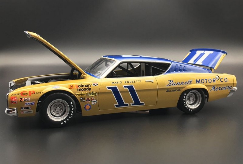 Mario Andretti Univ of Racing 1/24th 1968 Merc Cyclone Diecast - Click Image to Close