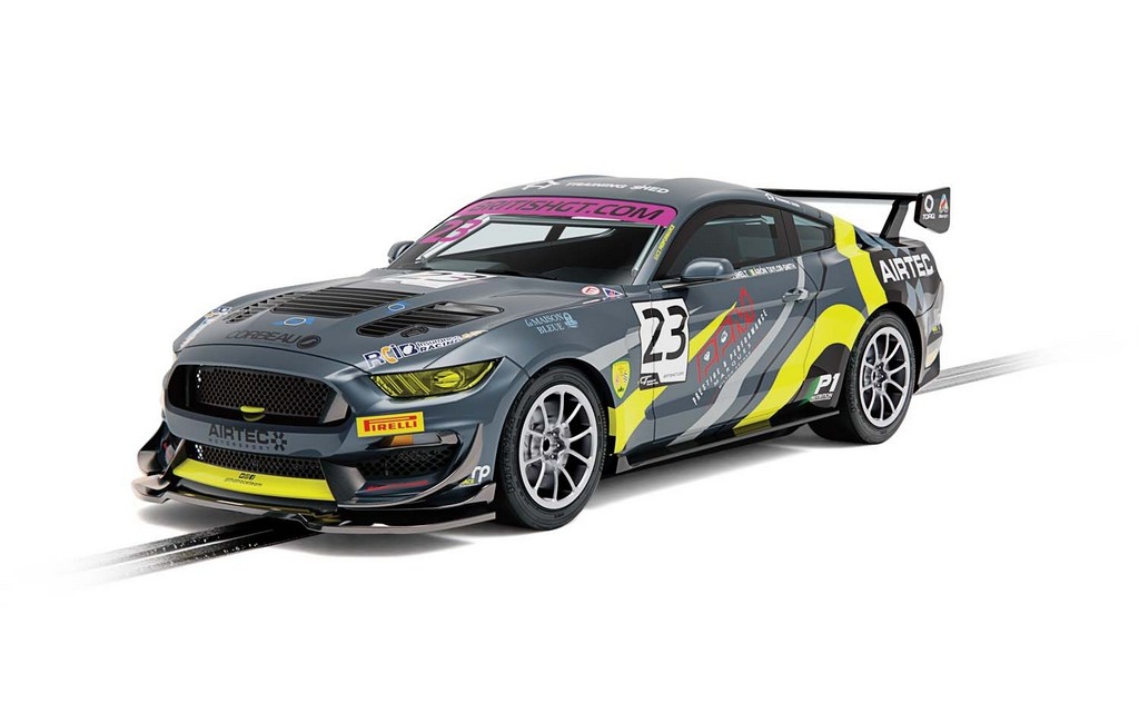 Ford Mustang GT4 - Scalextric 1/32 Slot Car - Click Image to Close