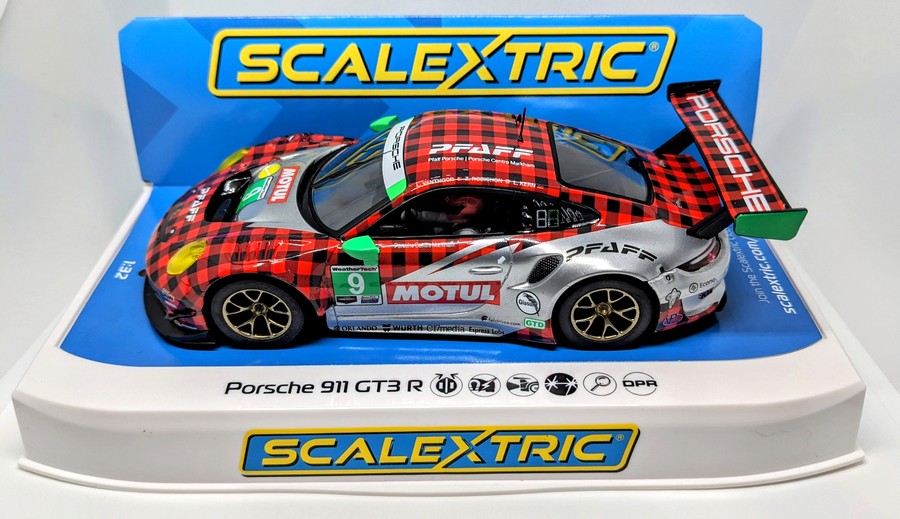 2021 Pfaff Porsche 911 GT3R Scalextric 1/32 Slot Car